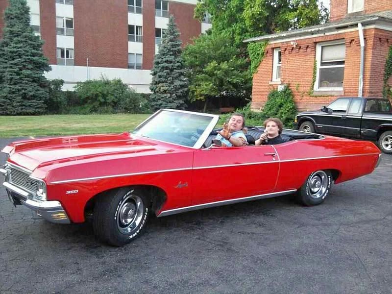 1970 Chevrolet Impala - Sedan 4D