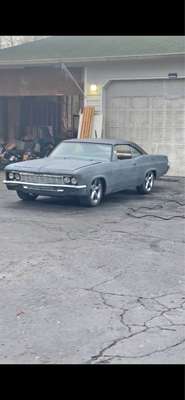1966 Chevrolet Impala - Base
