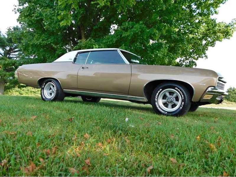 1970 Chevrolet Impala - Sedan 4D