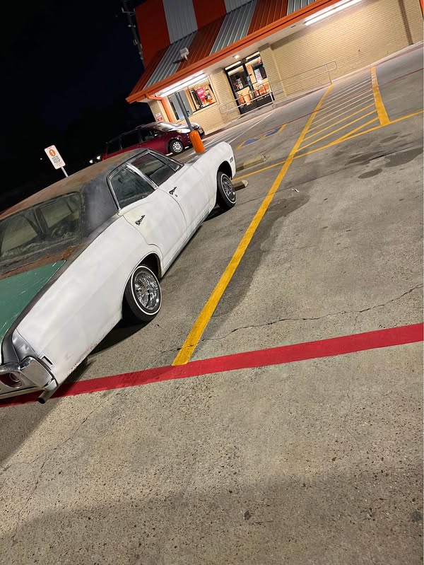 1968 Chevrolet Impala - 4 door