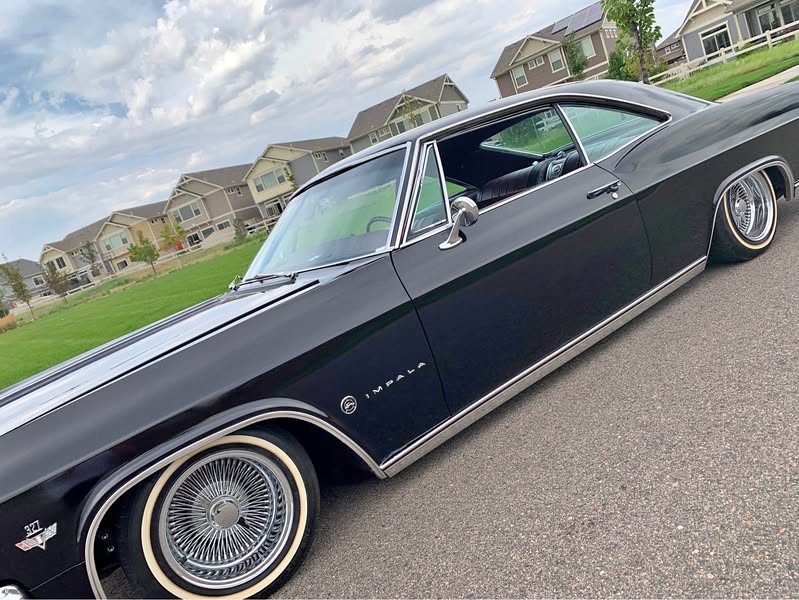 1965 Chevrolet Impala - 2door hard top