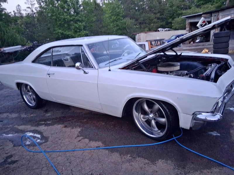 1965 hard top Chevrolet impala 4 speed new interior