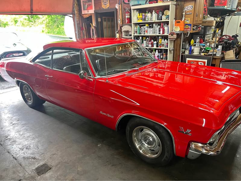 1965 Chevrolet Impala - SS