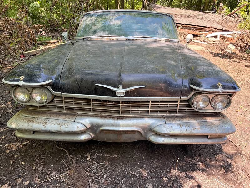 1957 Chrysler Imperial - 2 Door