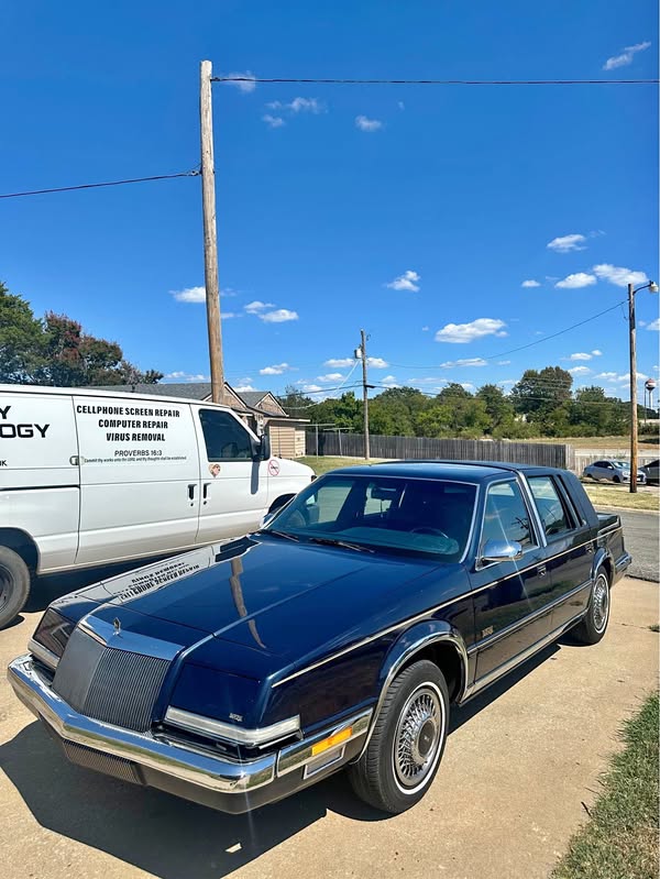 1992 Chrysler Imperial - Sedan 4D
