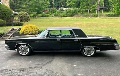 1966 Chrysler Imperial - Sedan 4D