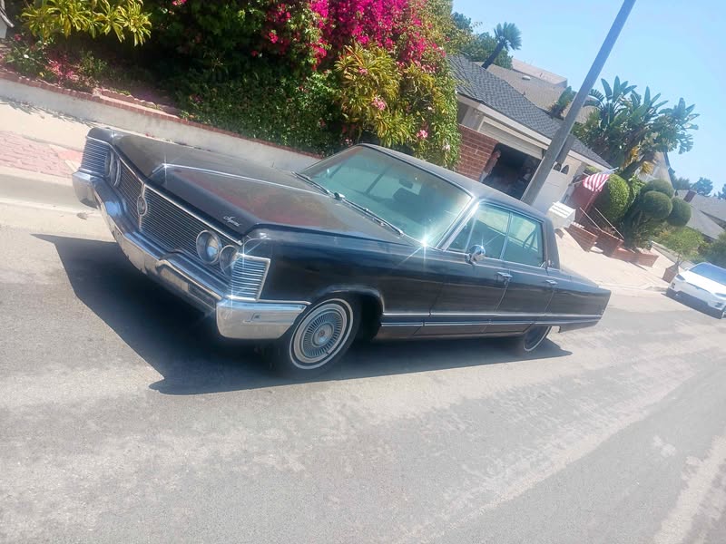 1968 Chrysler Imperial - Sedan 4D