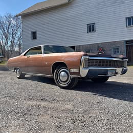 1970 Chrysler Imperial le Baron coupe