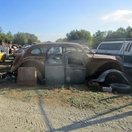 1937 Chrysler Imperial Airflow sedan