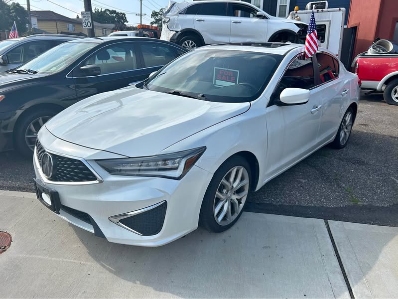 2019 Acura Integra - 1.5T Hatchback Sedan 4D