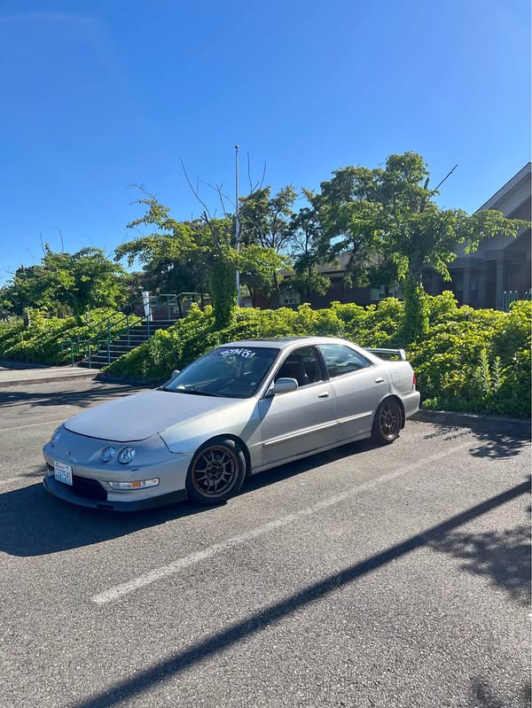 1998 Acura Integra - LS Sedan 4D