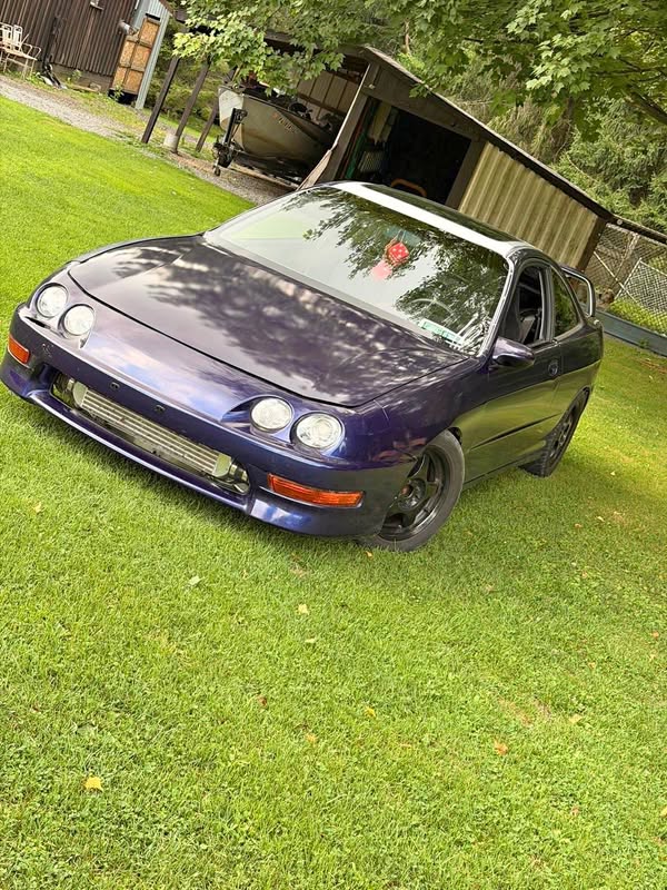 2001 Acura Integra - LS Sedan 2D
