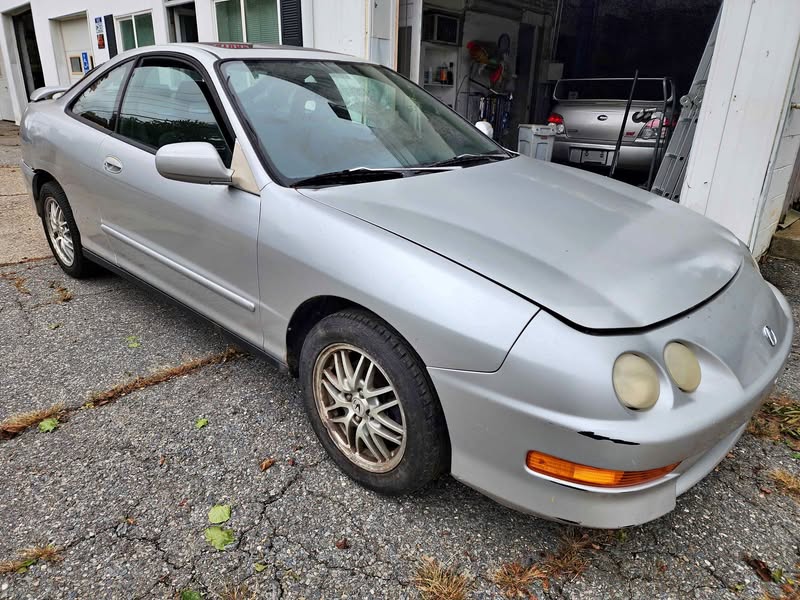 2000 Acura Integra - LS Hatchback 2D