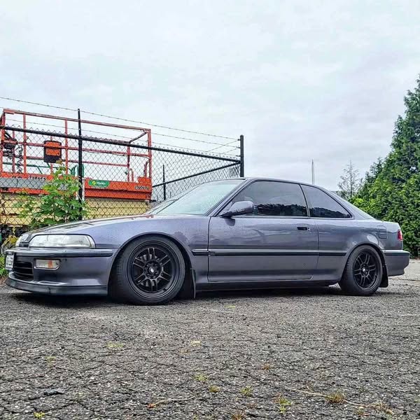 1992 Acura Integra - LS Sedan 2D