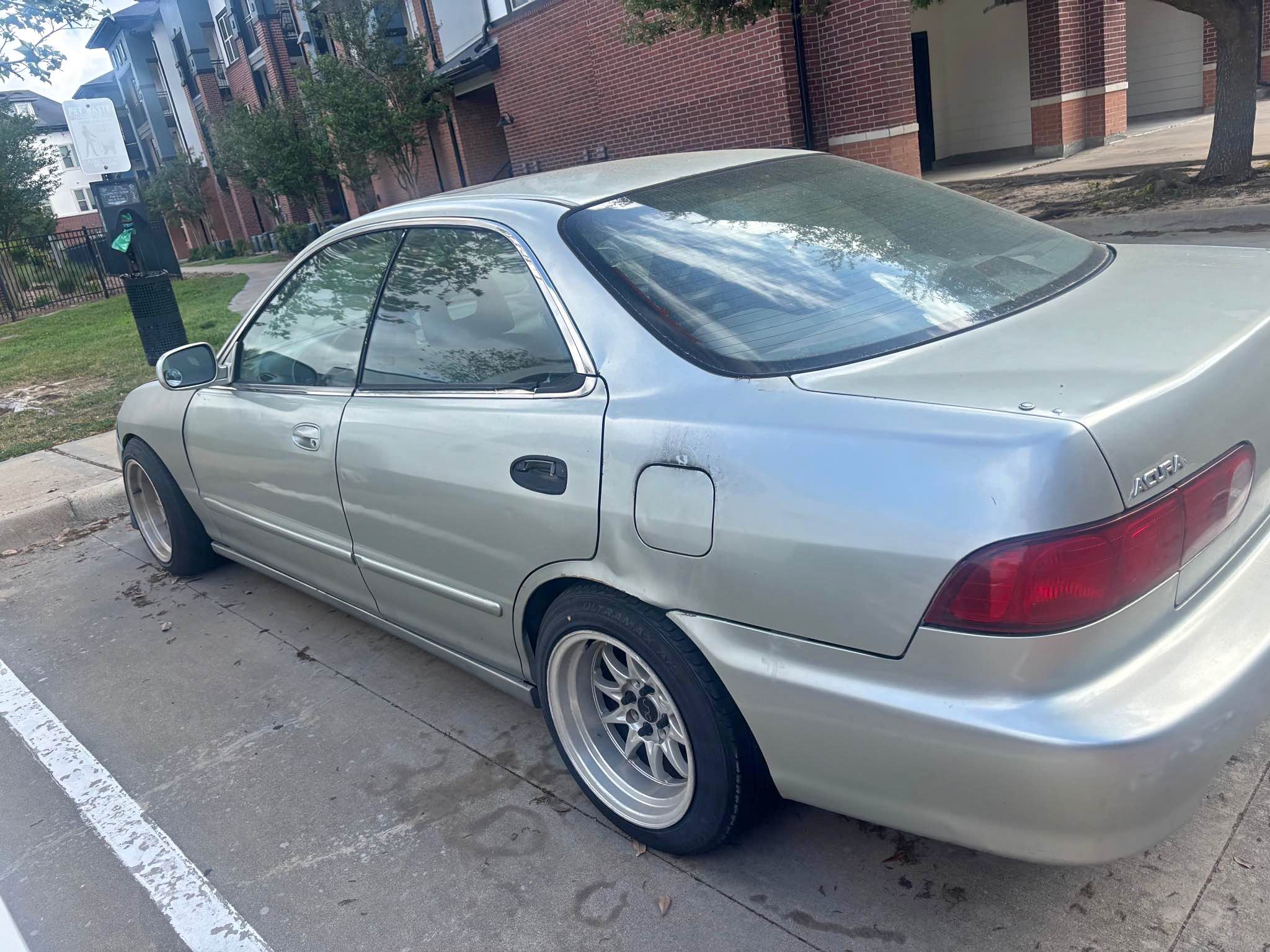 1998 Acura Integra - LS Sedan 4D