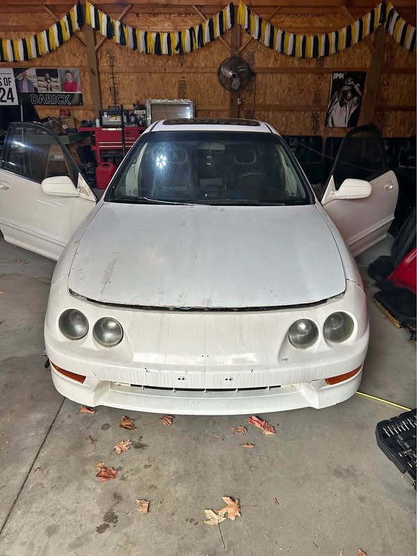 2000 Acura Integra - GS-R Hatchback 2D