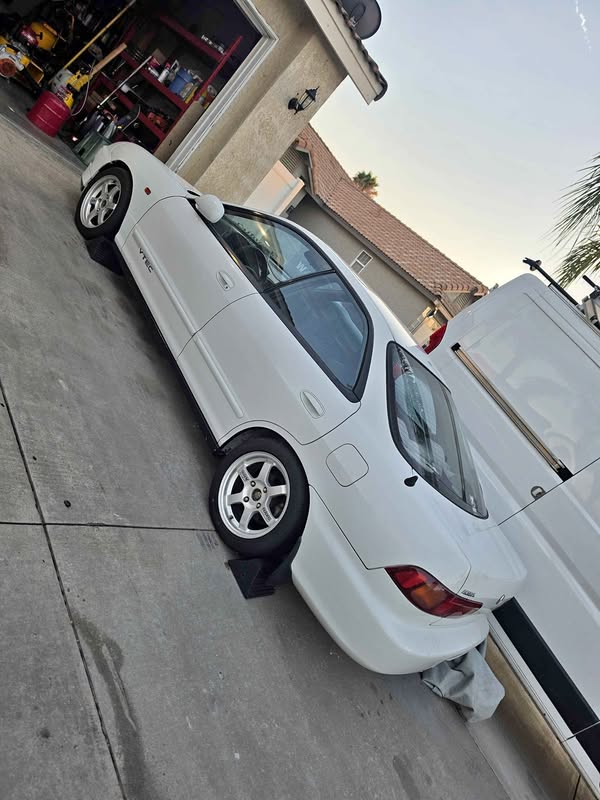 1994 Acura Integra - GS-R Sedan 4D