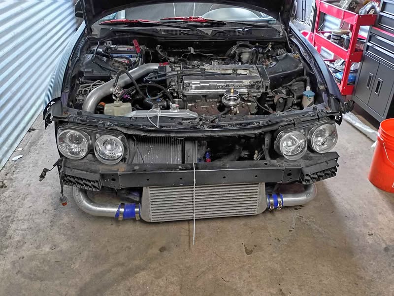 2000 Acura Integra - GS Hatchback 2D  trades for some nice