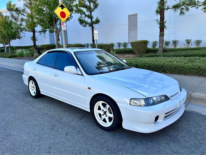 1998 Acura Integra - GS-R Sedan 4D
