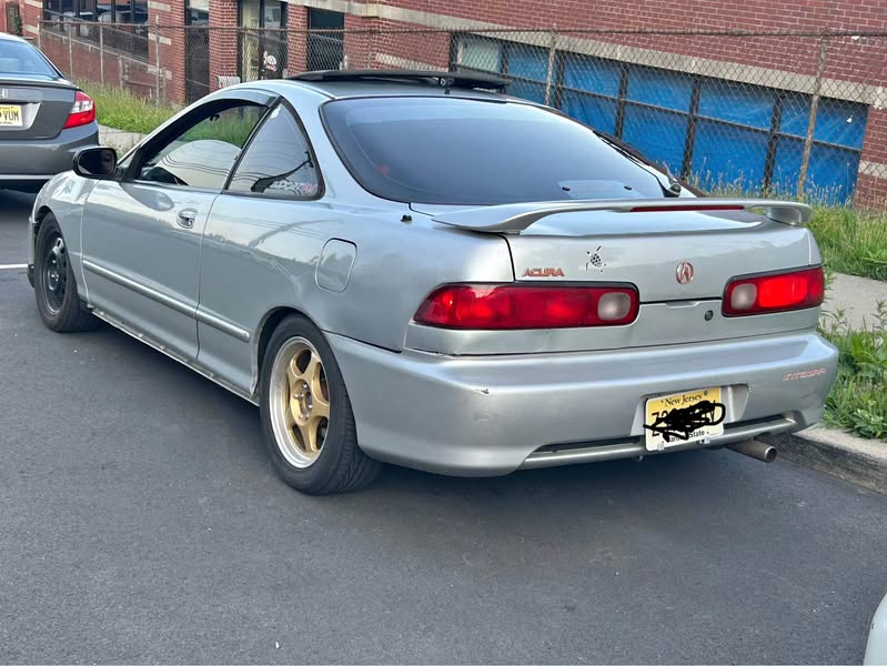2000 Acura Integra - LS Sedan 2D