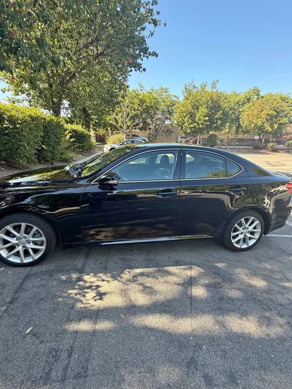 2011 Lexus IS - IS 250 Sedan 4D