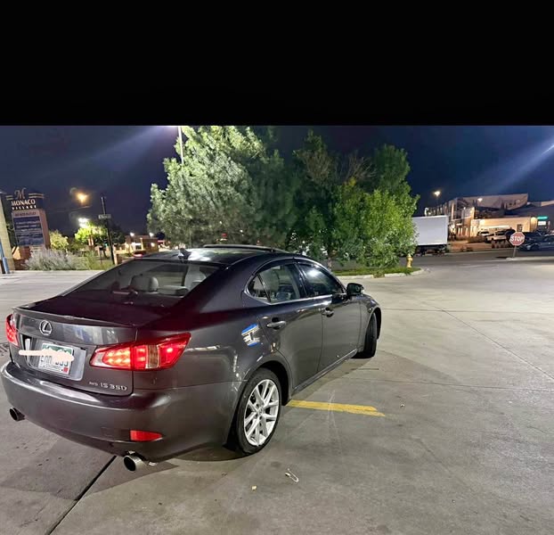 2011 Lexus IS - IS 350 Sport Sedan 4D
