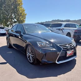 2017 Lexus IS 200T