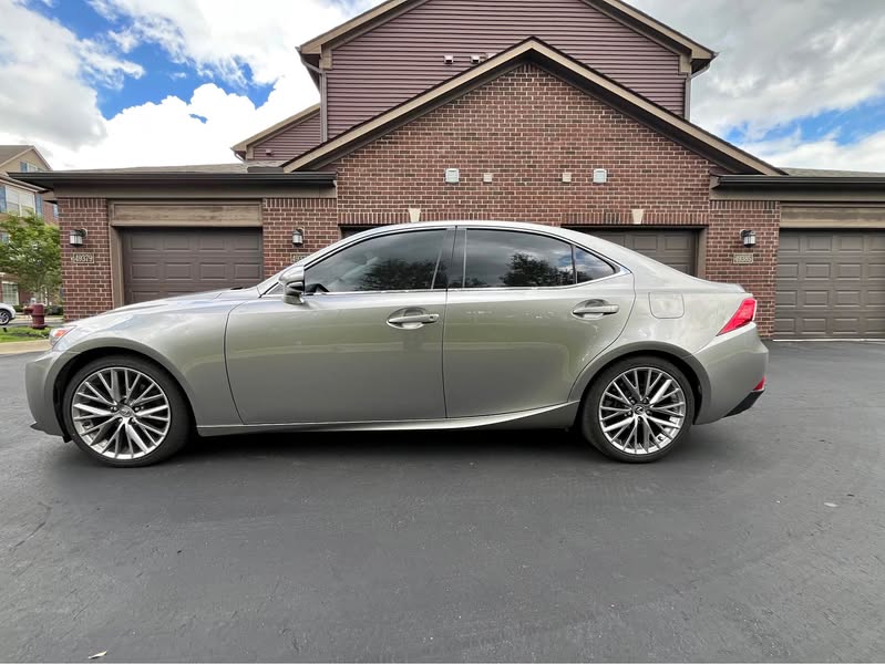 2015 Lexus IS - IS 250 Sport Sedan 4D
