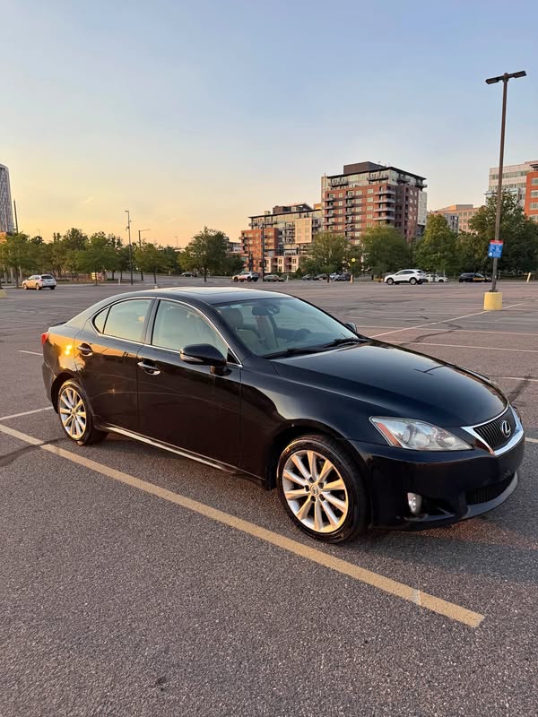 2010 Lexus IS - IS 250 Sedan 4D