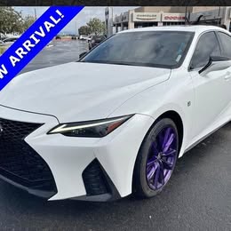 2021 Lexus IS