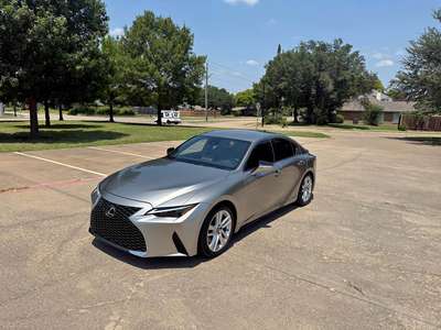 2021 Lexus IS - 300