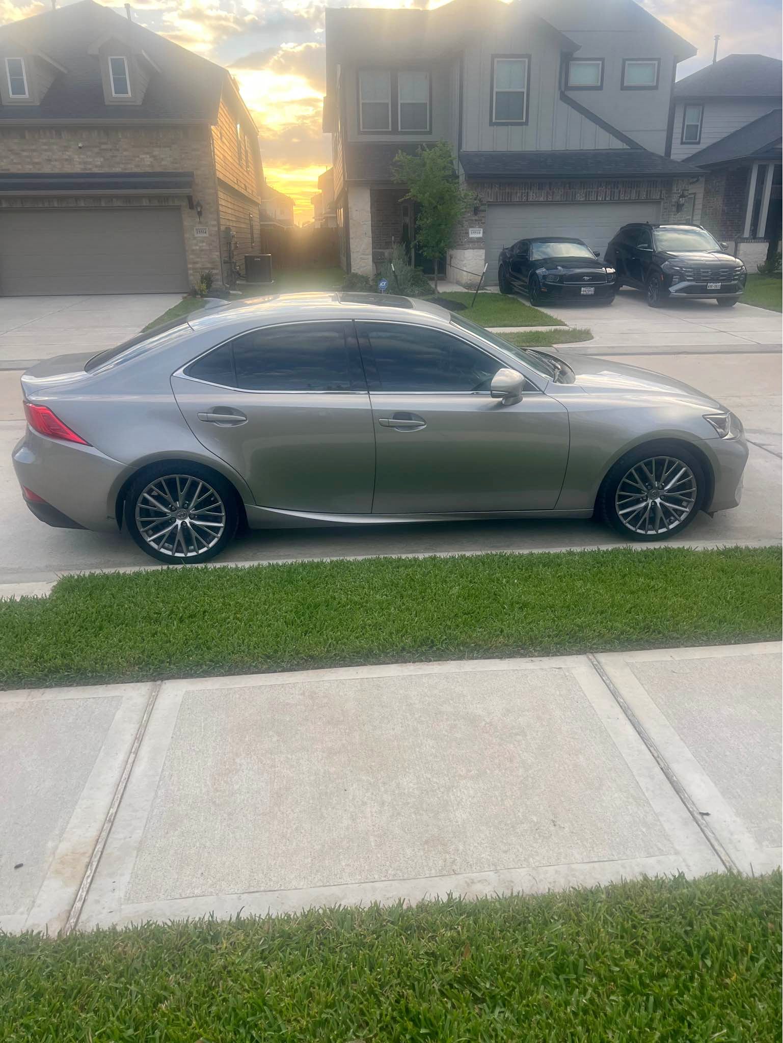 2017 Lexus IS - IS 200t Sedan 4D