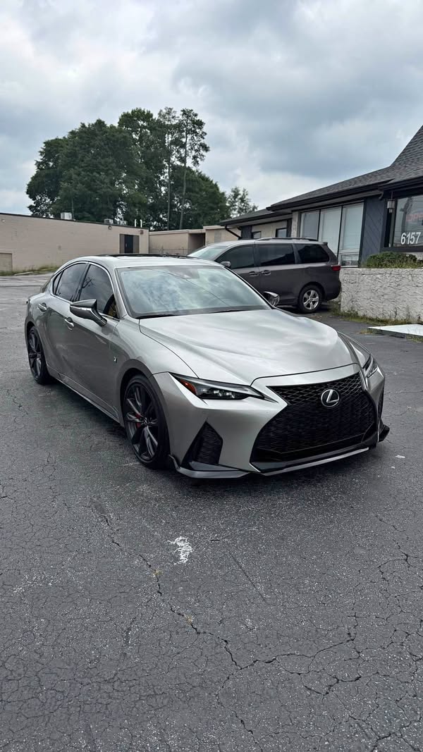 2022 Lexus is f 350 - Sport