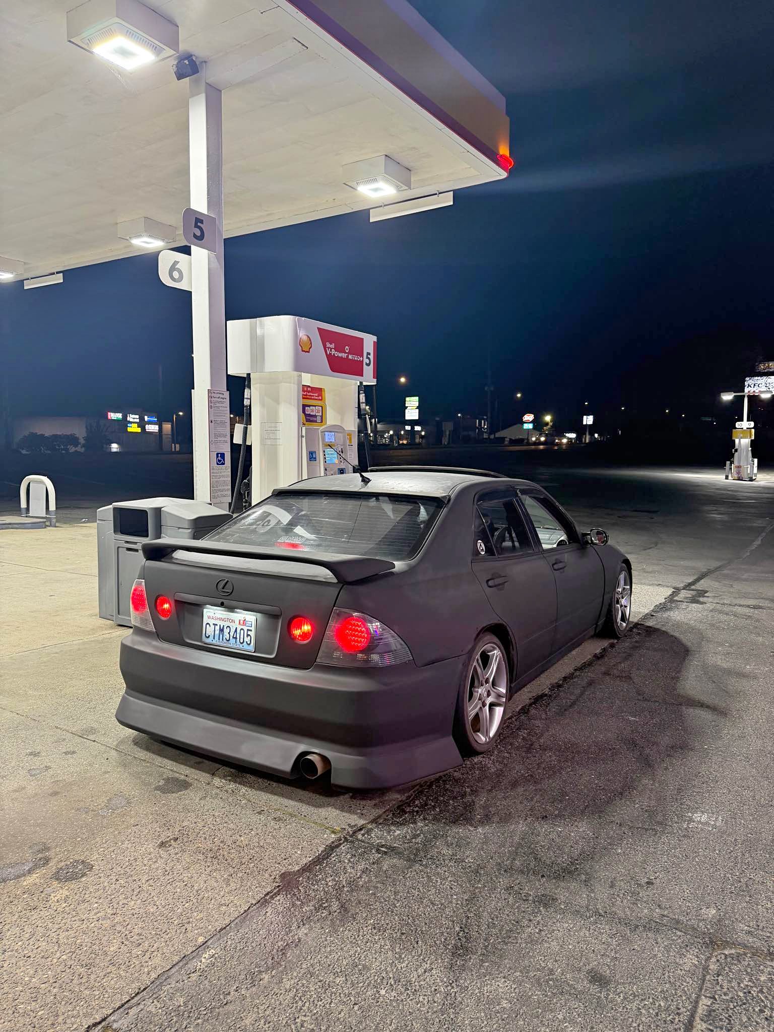 2001 Lexus IS - IS 300 Sedan 4D