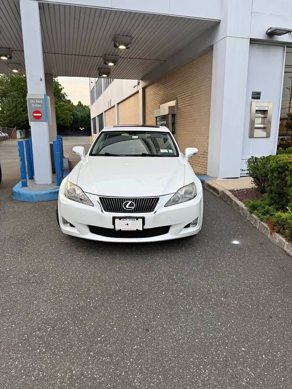 2010 Lexus IS - IS 250 Sedan 4D