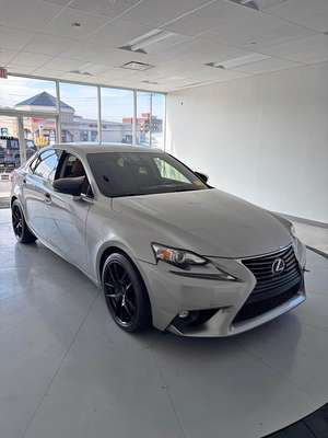 2016 Lexus IS - IS 200t Sedan 4D