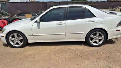 2002 Lexus IS - IS 300 Sedan 4D