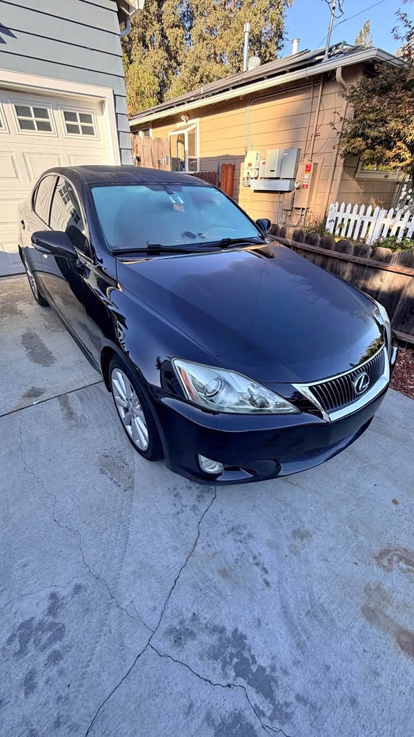 2009 Lexus IS - IS 250 Sedan 4D