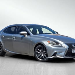 2016 Lexus  IS 200t w\/ F Sport Package