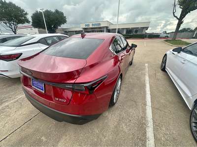 2022 Lexus IS - IS 300 Sedan 4D