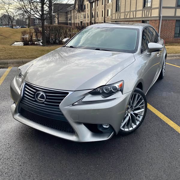 2015 Lexus IS - IS 250 Sport Sedan 4D