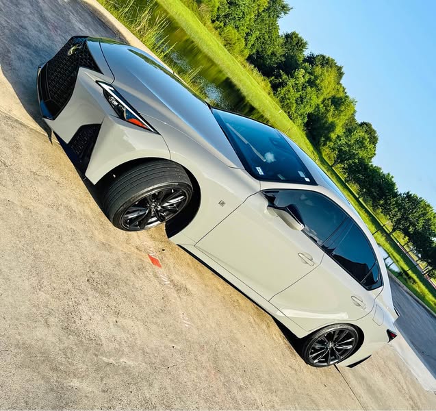 2025 Lexus IS - IS 350 F SPORT Sedan 4D