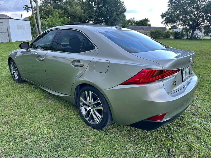 2018 Lexus IS - IS 250 Sport Sedan 4D