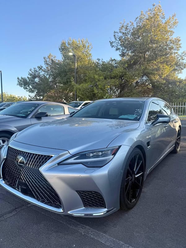 2023 Lexus IS - Luxury