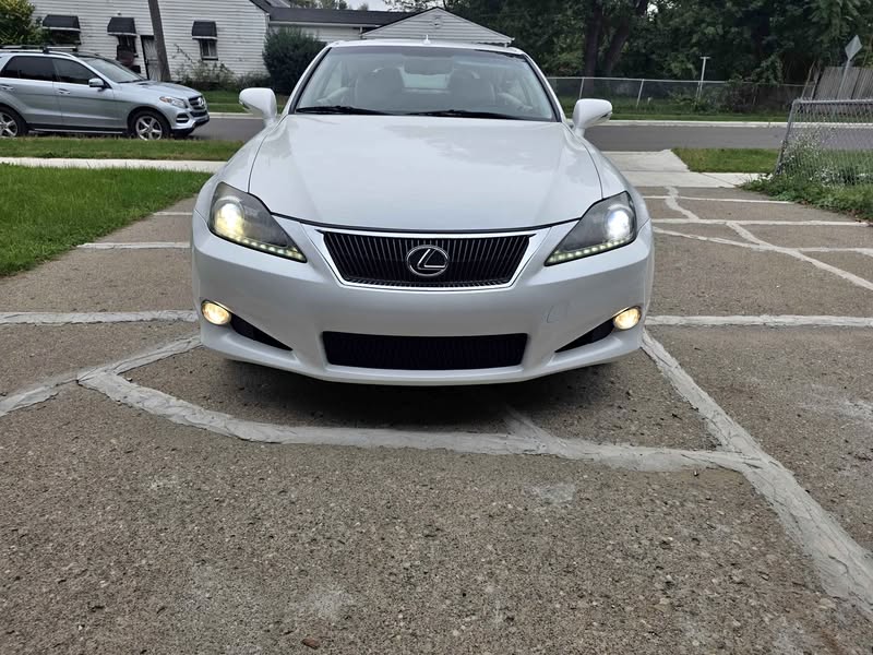 2013 Lexus IS - IS 250C Convertible 2D