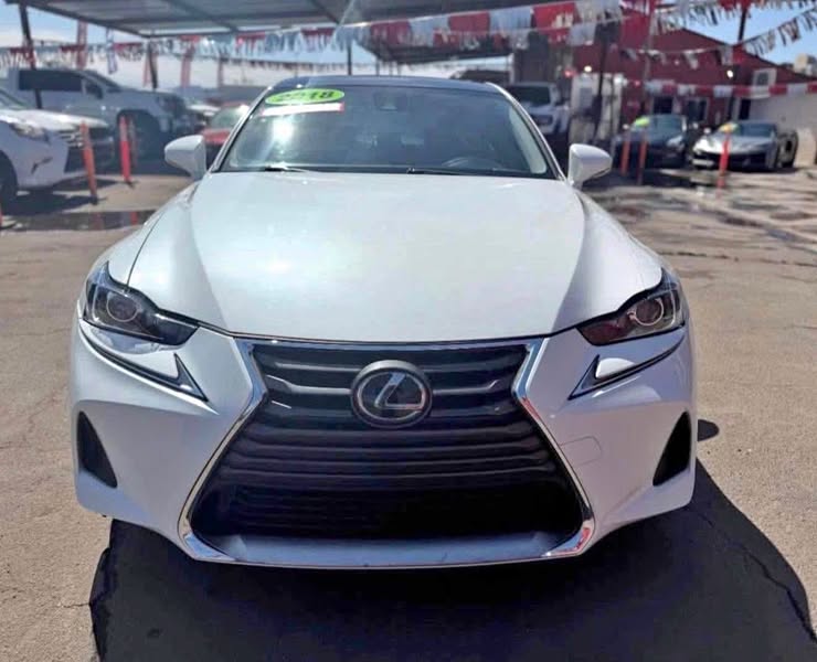 2018 Lexus IS - IS 300 Sedan 4D
