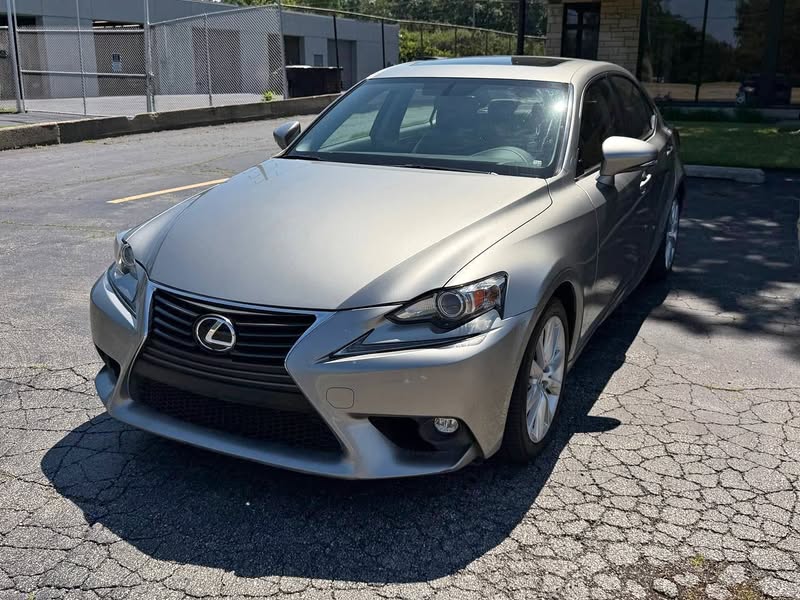 2016 Lexus 166284702795970 IS 200t Sedan 4D