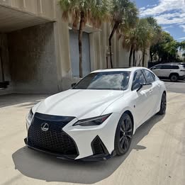 2025 Lexus IS 350