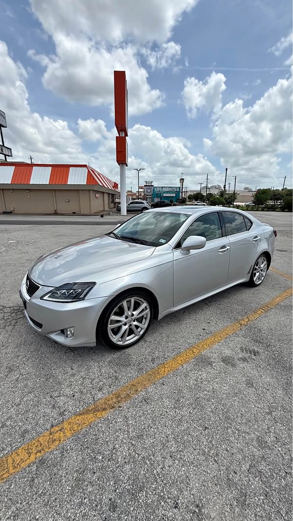 2007 Lexus IS - IS 350 Sedan 4D