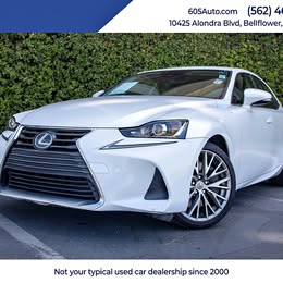 2017 Lexus IS Turbo RWD